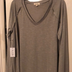 Size one X super soft T-shirt in‎ gray